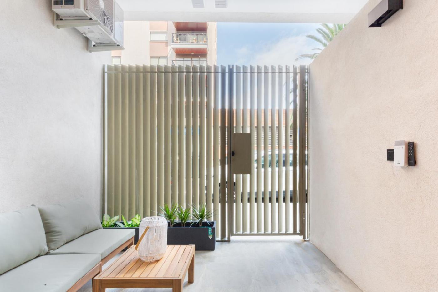 Mestalla Flats By Nomad Host Валенсия Екстериор снимка