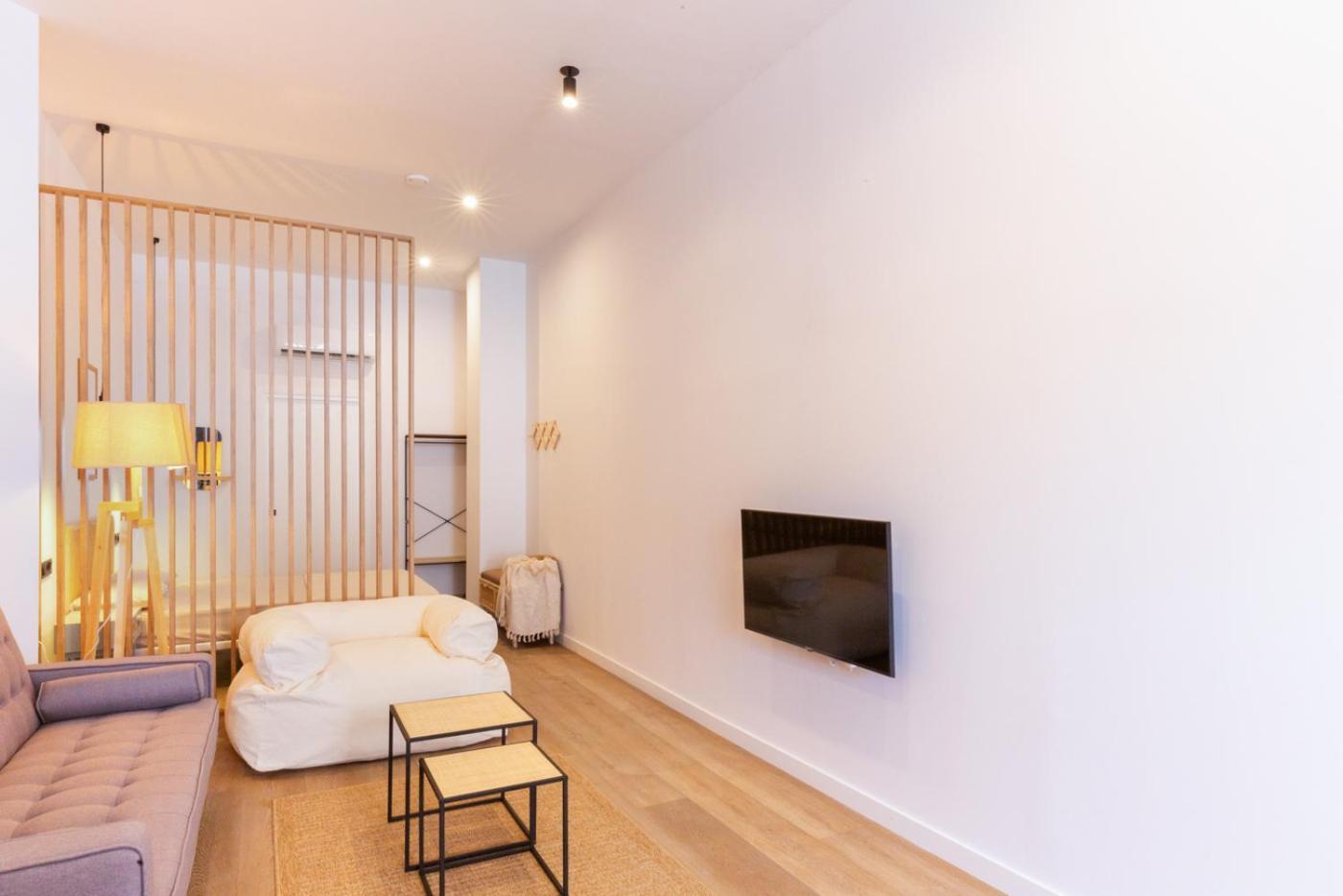 Mestalla Flats By Nomad Host Валенсия Екстериор снимка