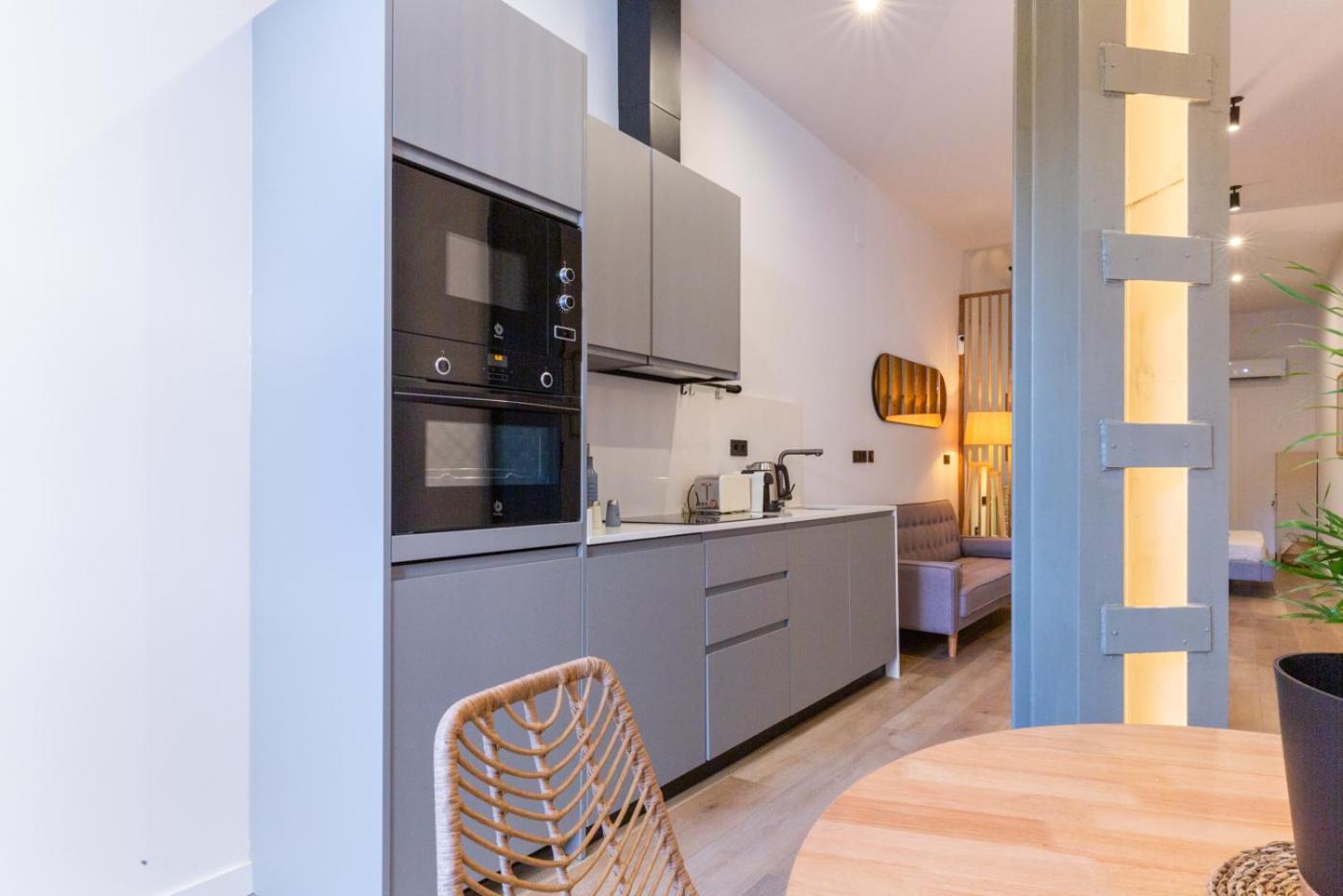 Mestalla Flats By Nomad Host Валенсия Екстериор снимка