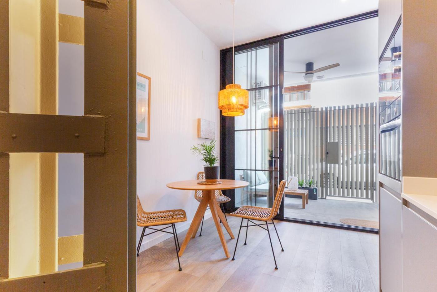 Mestalla Flats By Nomad Host Валенсия Екстериор снимка