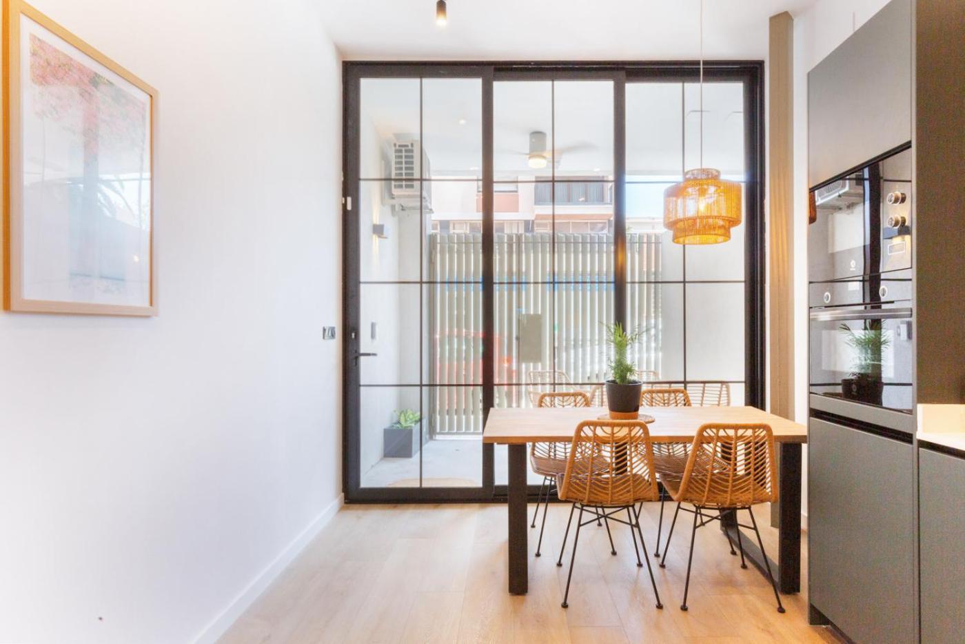 Mestalla Flats By Nomad Host Валенсия Екстериор снимка